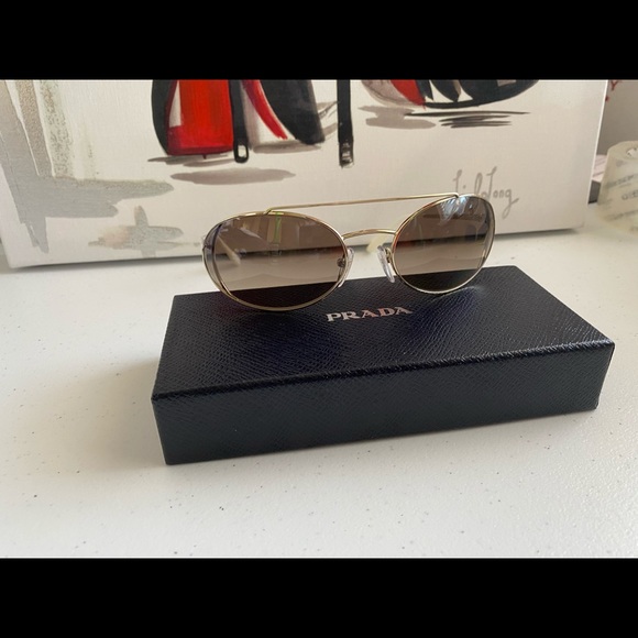 prada oval sunglasses
